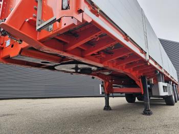 Pacton 2 X STEERING AXLE / LIFT AXLE / HIAB ROLLER CRANE